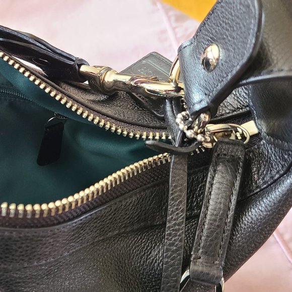 Coach Mid Size Black Shoulder Bag - Picture 8 of 10